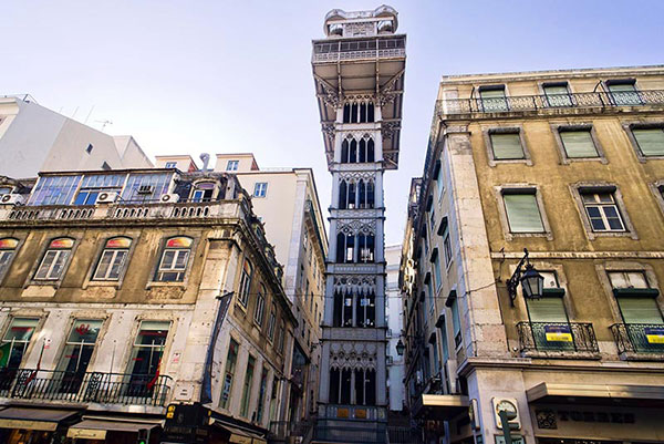 آسانسور سانتا ژوستا «Santa Justa» در لیسبون, پرتغال