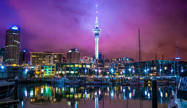 برج آسمان «Sky Tower» در اوکلند, نیوزیلند